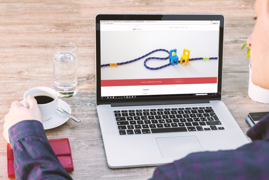 n8n ile B2B Rakip Analizi Otomasyonu: Pazarlama Stratejilerinizi Güçlendirin