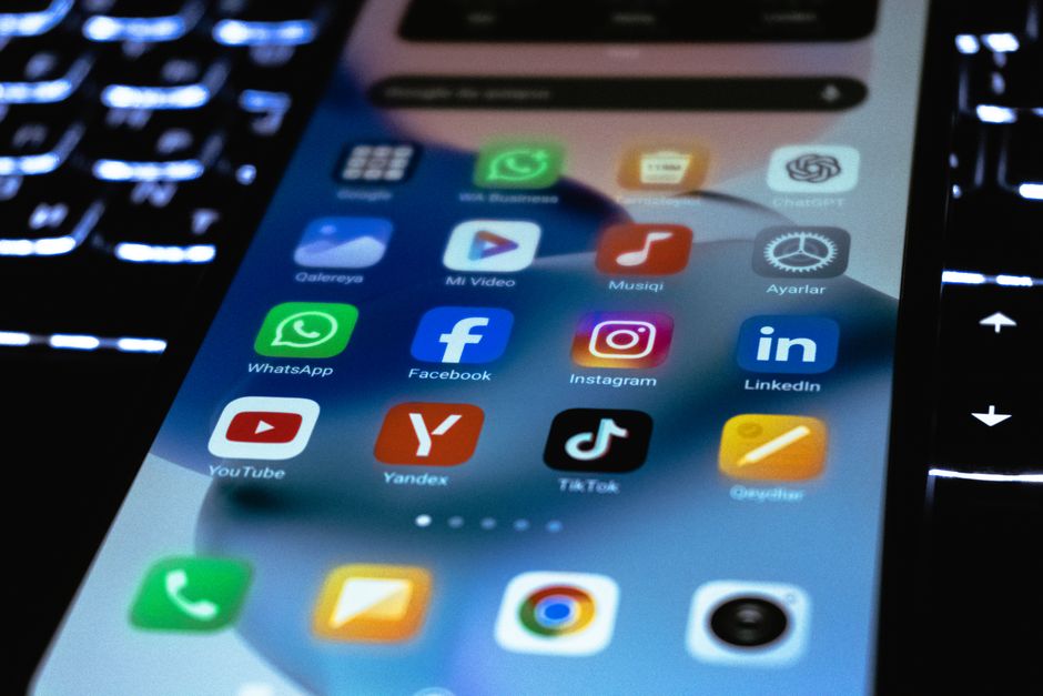 B2B LinkedIn Organik Erişim Stratejileri: Algoritma ve İçerik İpuçları