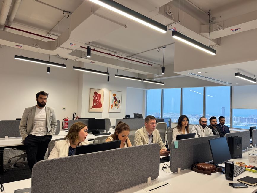 B2B Holdinglerde Çoklu Marka Ekosisteminde Pazarlama Otomasyonu Stratejileri