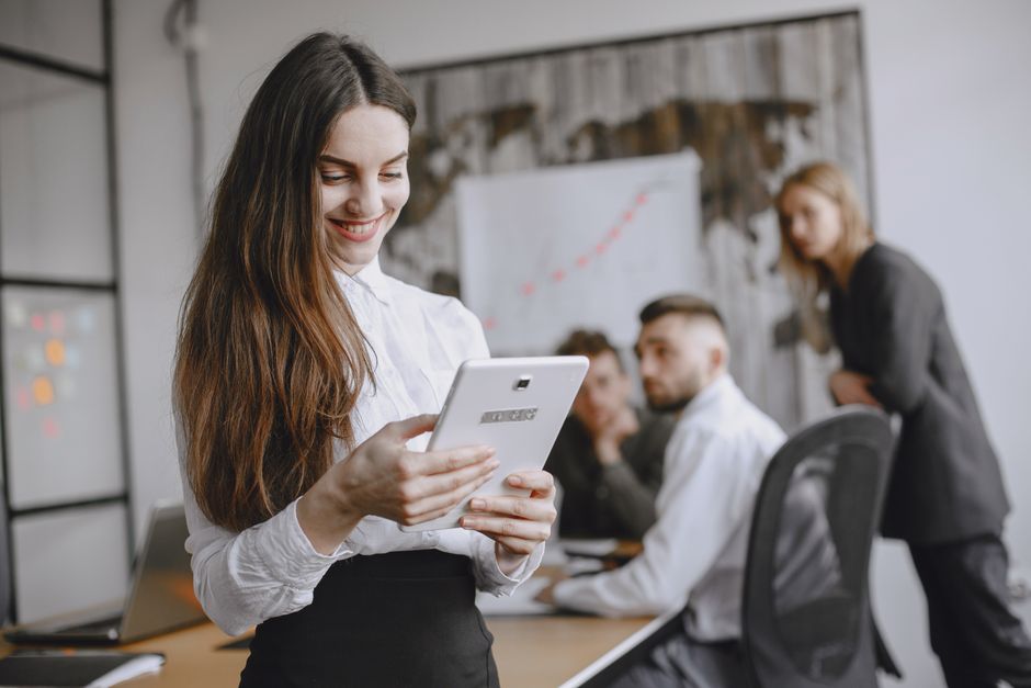 B2B Satışta Yapay Zeka Destekli Ajanlar ve Geleceğin Satış Ekipleri